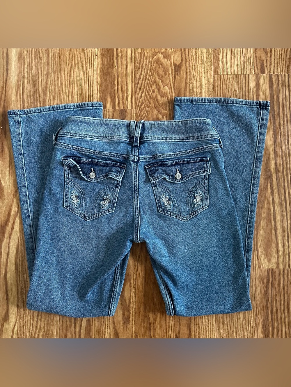 Hollister Low Rise Butterfly Embroidered Flap Bootcut Jeans